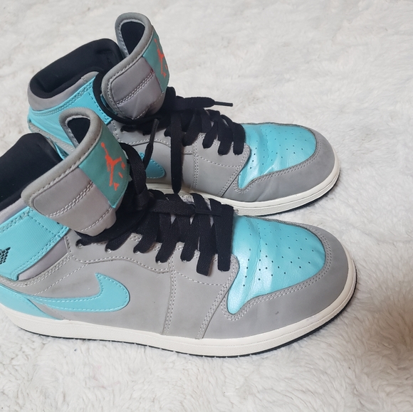 Nike 2015 AIR JORDAN 1 MID GS TIDE POOL SZ 7Y 332148 BABY BLUE GREY MID SNEAKER - Picture 7 of 12
